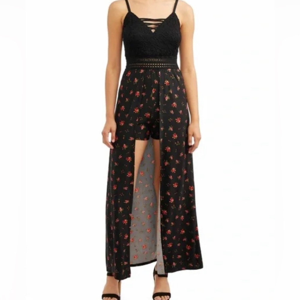 Lace Maxi Floral Dress with Shorts (Juniors)